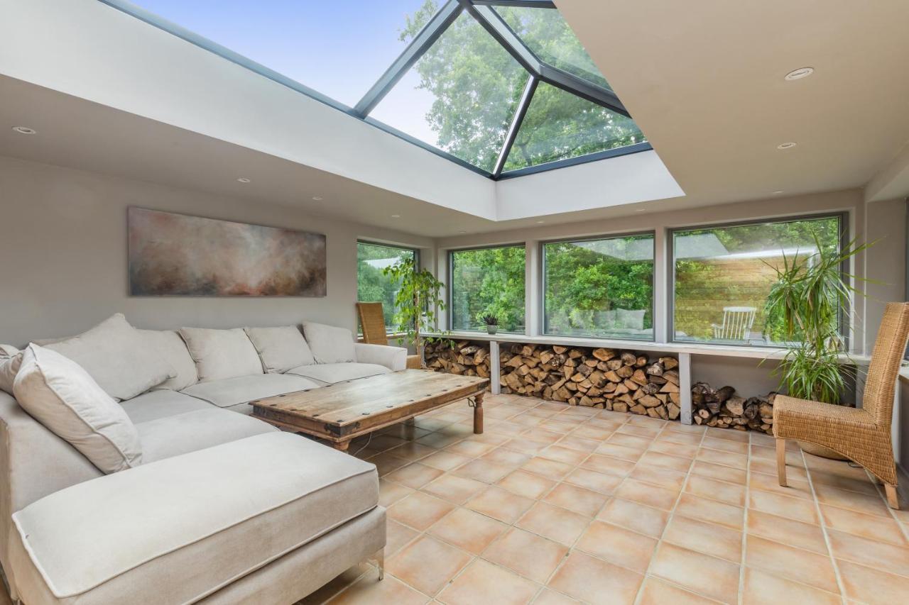 Poundgate Park Cottage โครวบะระ ภายนอก รูปภาพ