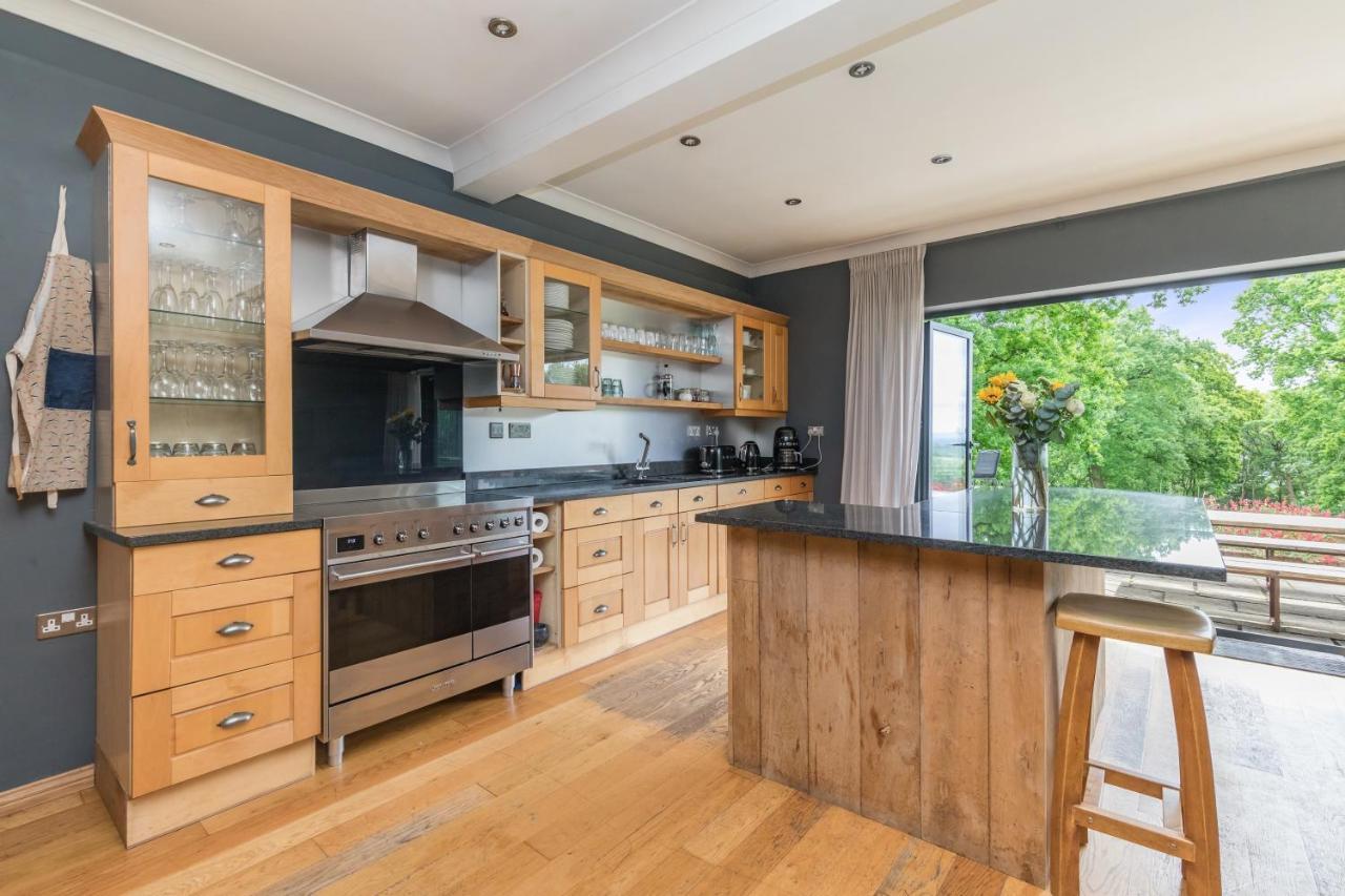 Poundgate Park Cottage โครวบะระ ภายนอก รูปภาพ