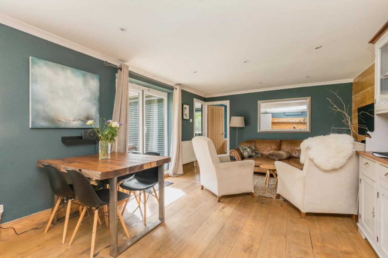 Poundgate Park Cottage โครวบะระ ภายนอก รูปภาพ